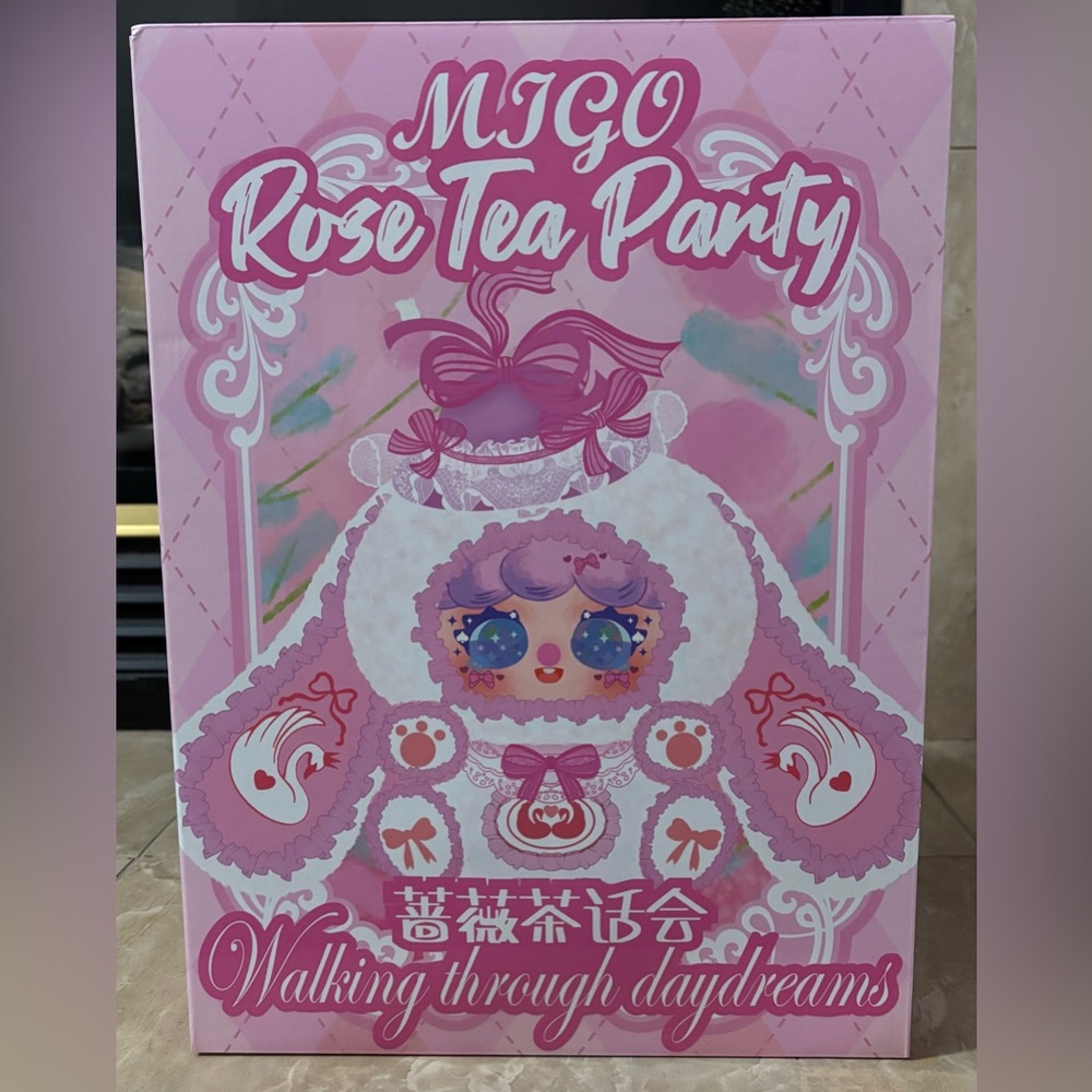 MIGO Rose Tea Party 600% Plush Series Lucky Bag Confirmed Strawberry Tea Party - Picture 6 of 11